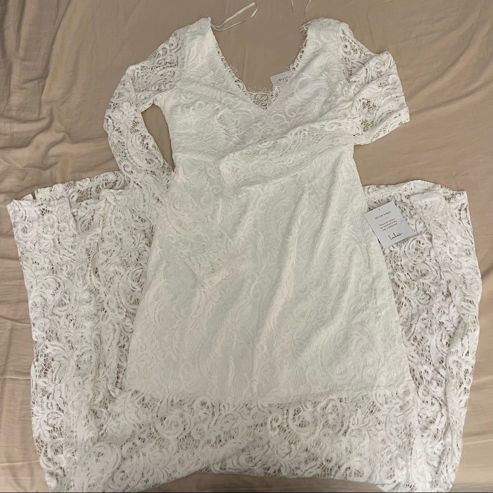 NWT Lulus White Lace Long Sleeve Maxi Dress